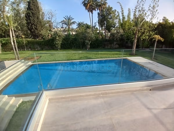 Une magnifique villa meublée à louer