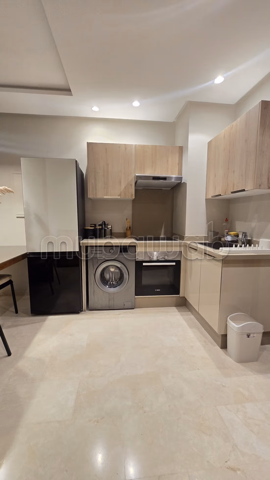Studio meublé à louer – Casa Finance City — 5
