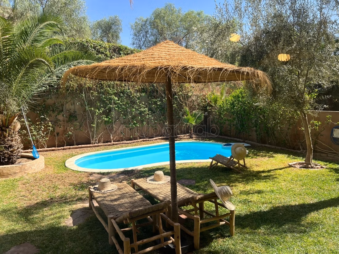 Vente d'un bel appartement à Ennakhil avec piscine privée