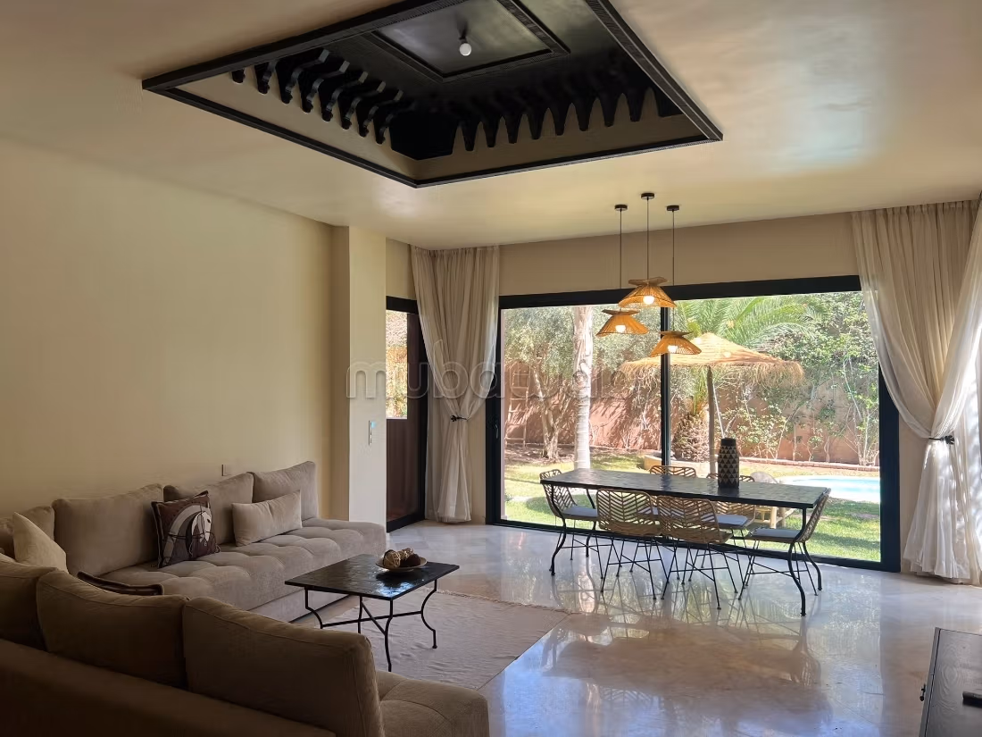 Vente d'un bel appartement à Ennakhil avec piscine privée — 4