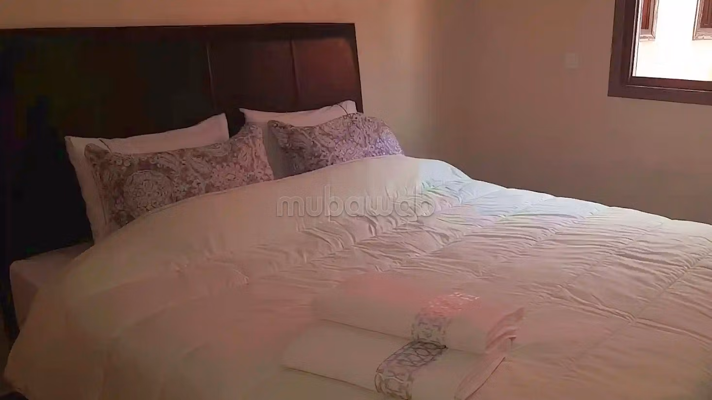 Appartement de 3 chambres semi meublé sur gueliz