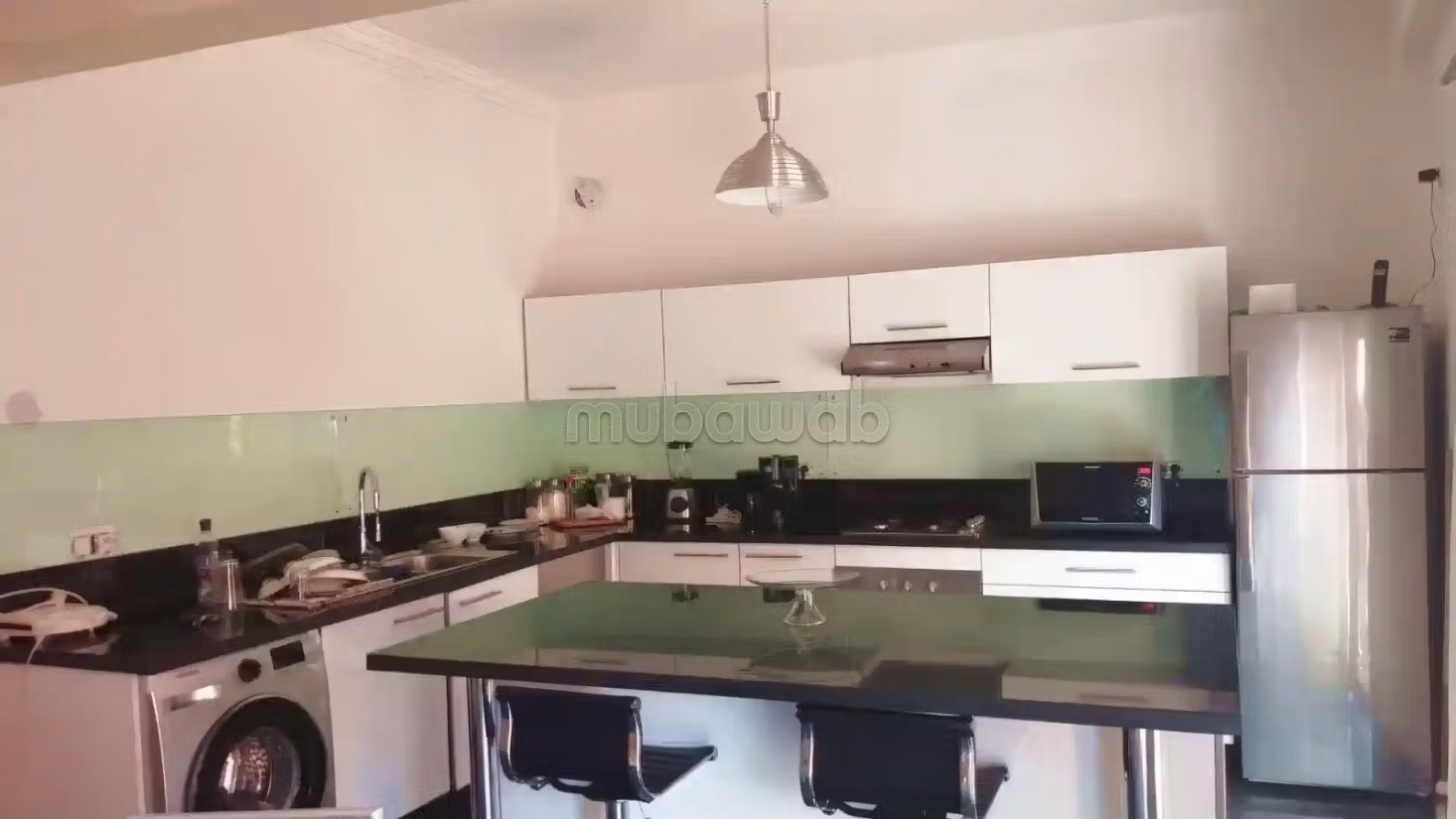Appartement de 3 chambres semi meublé sur gueliz