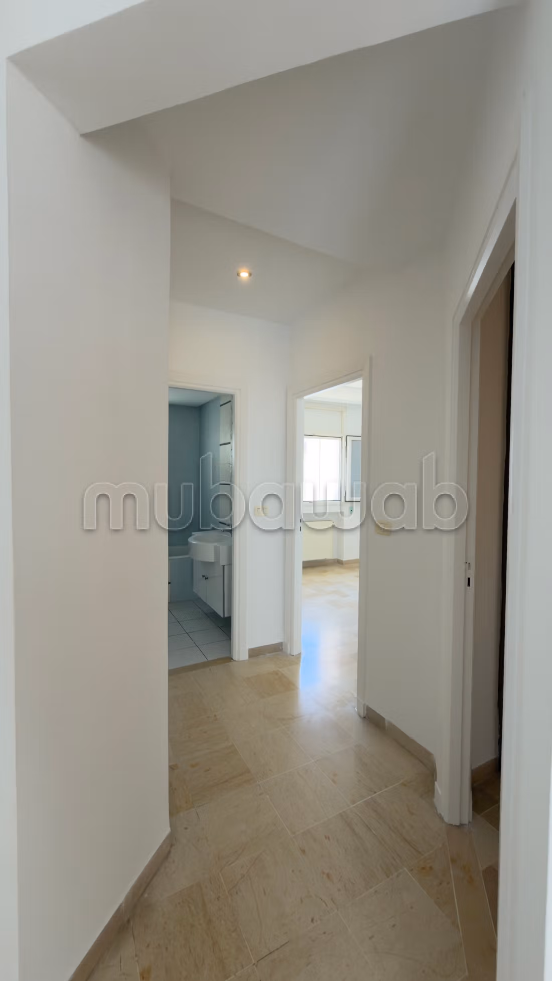 Appartement en vente à Aouina. Surface de 96 m²