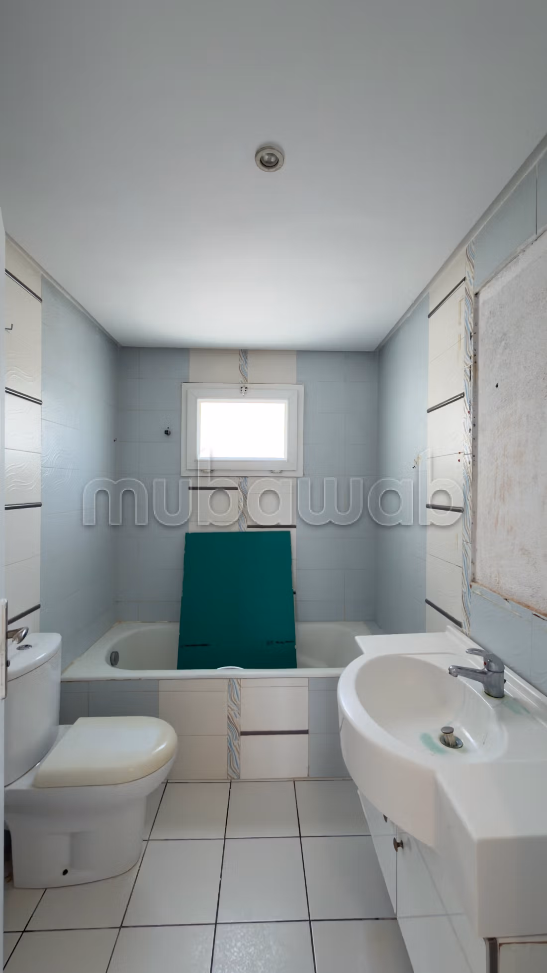 Appartement en vente à Aouina. Surface de 96 m²