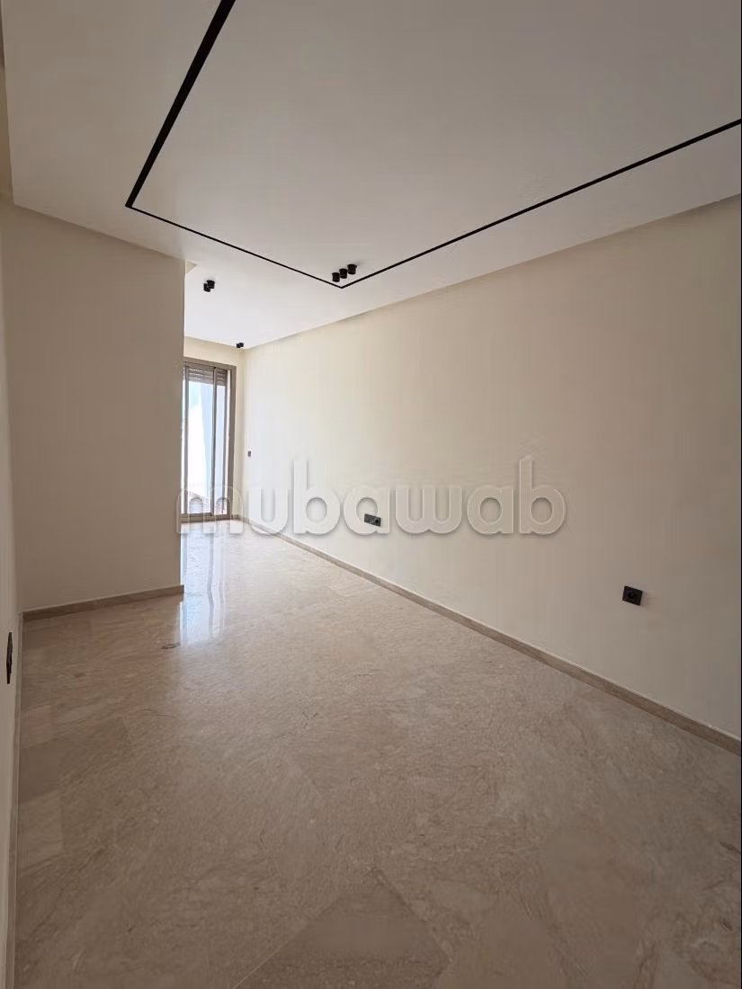 Estudio superbio en venta en las princesas con terraza