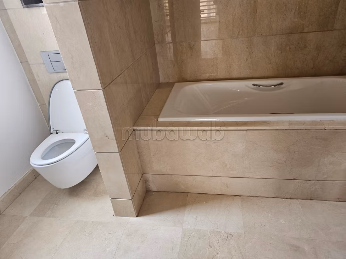 Villa CG con piscina e vista sul golf da affittare a Ville Verte