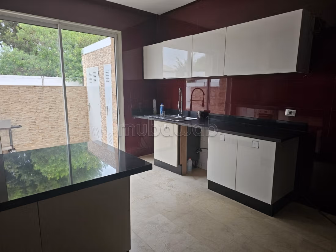 Villa CG con piscina e vista sul golf da affittare a Ville Verte