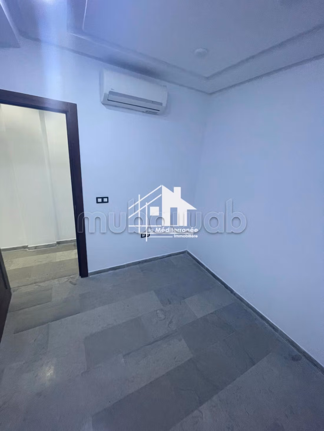 For rent office H2 hst at Bardo
