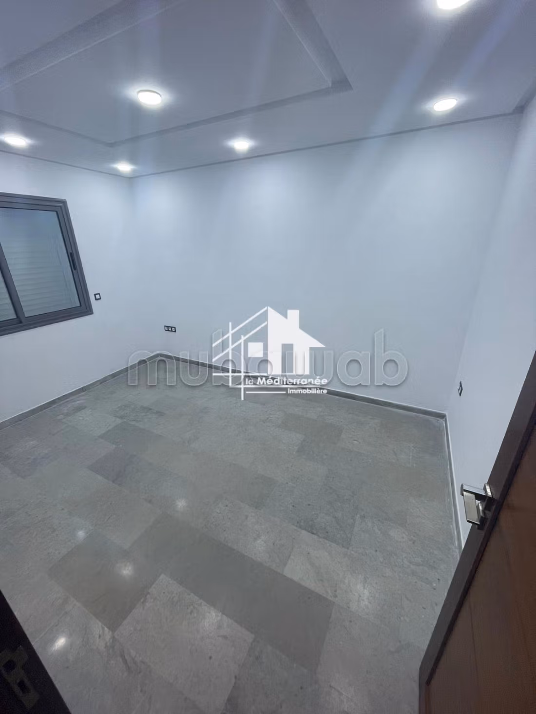 For rent office H2 hst at Bardo