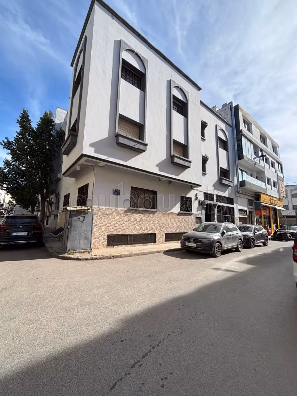 Maison à l'achat à Oulfa. 6 chambres. Parking