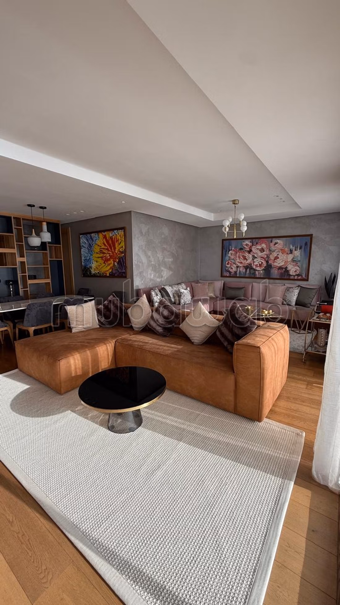 Appartement meublé d’exception avec vue mer & mosquée – Étage élevé — 2