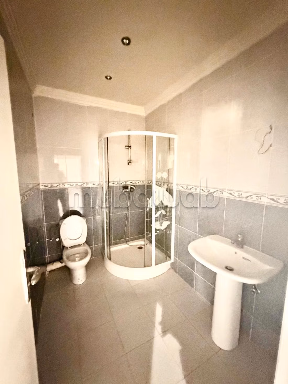Villa 5 chambres a vendre a Beni khlef