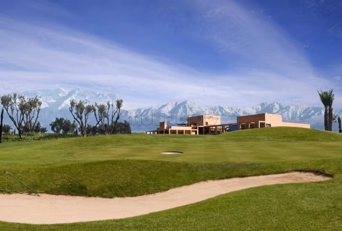 Lot à vendre 938 m² Golf Al Maaden,