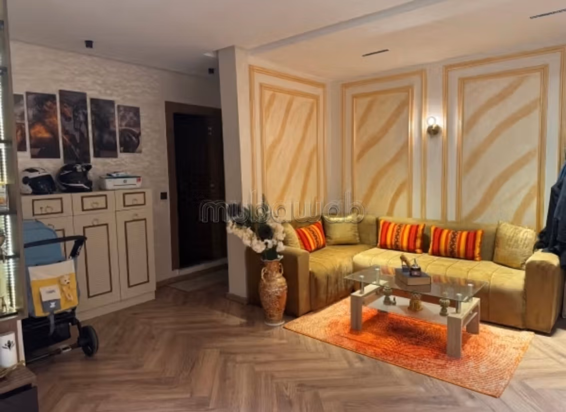 Superbe appartement à vendre à La Ville Haute.
Surface total... - View 4