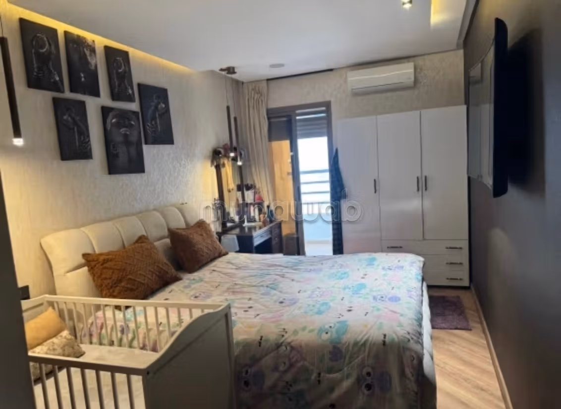 Superbe appartement à vendre à La Ville Haute.
Surface total... - View 5