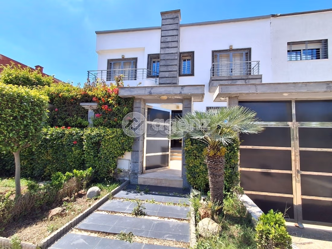 Villa te koop 317 m², 4 slaapkamers Luchthaven Mohammed V Bouskoura