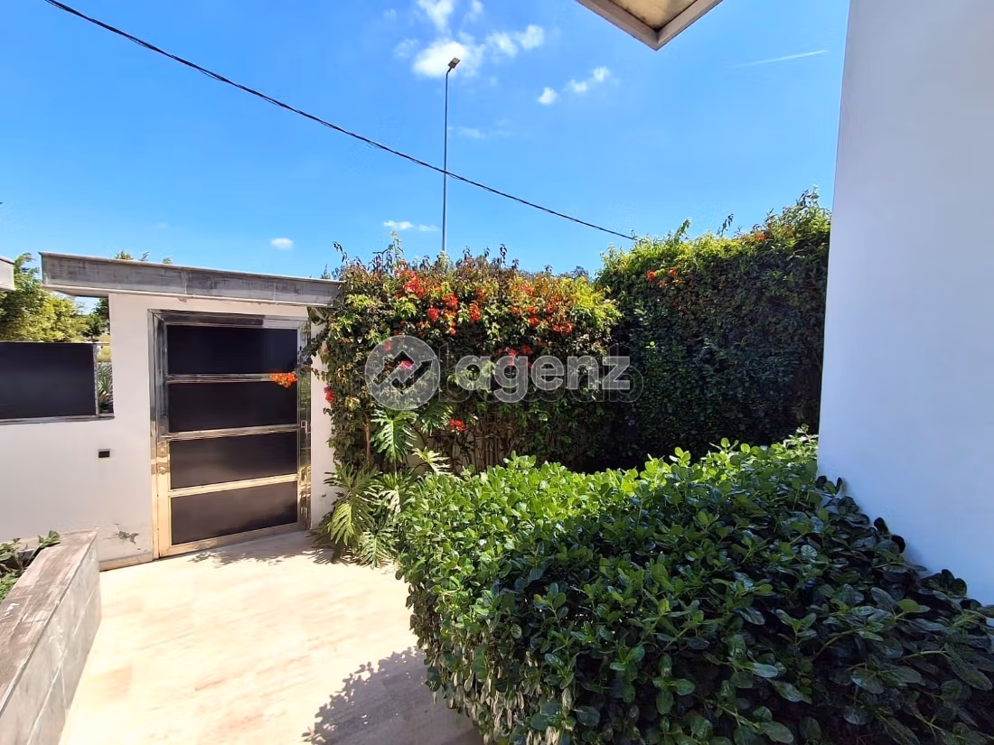 Villa te koop 317 m², 4 slaapkamers Luchthaven Mohammed V Bouskoura