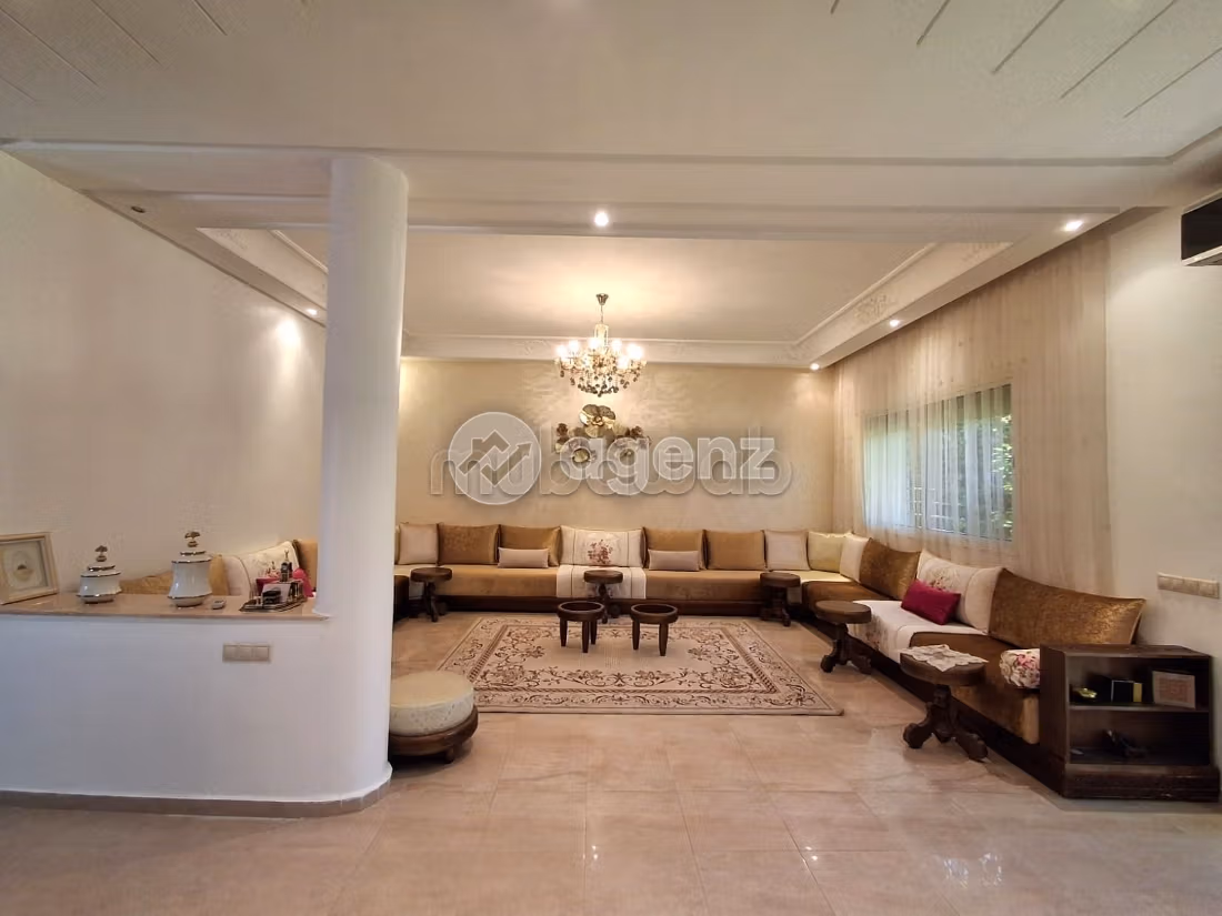 Villa te koop 317 m², 4 slaapkamers Luchthaven Mohammed V Bouskoura