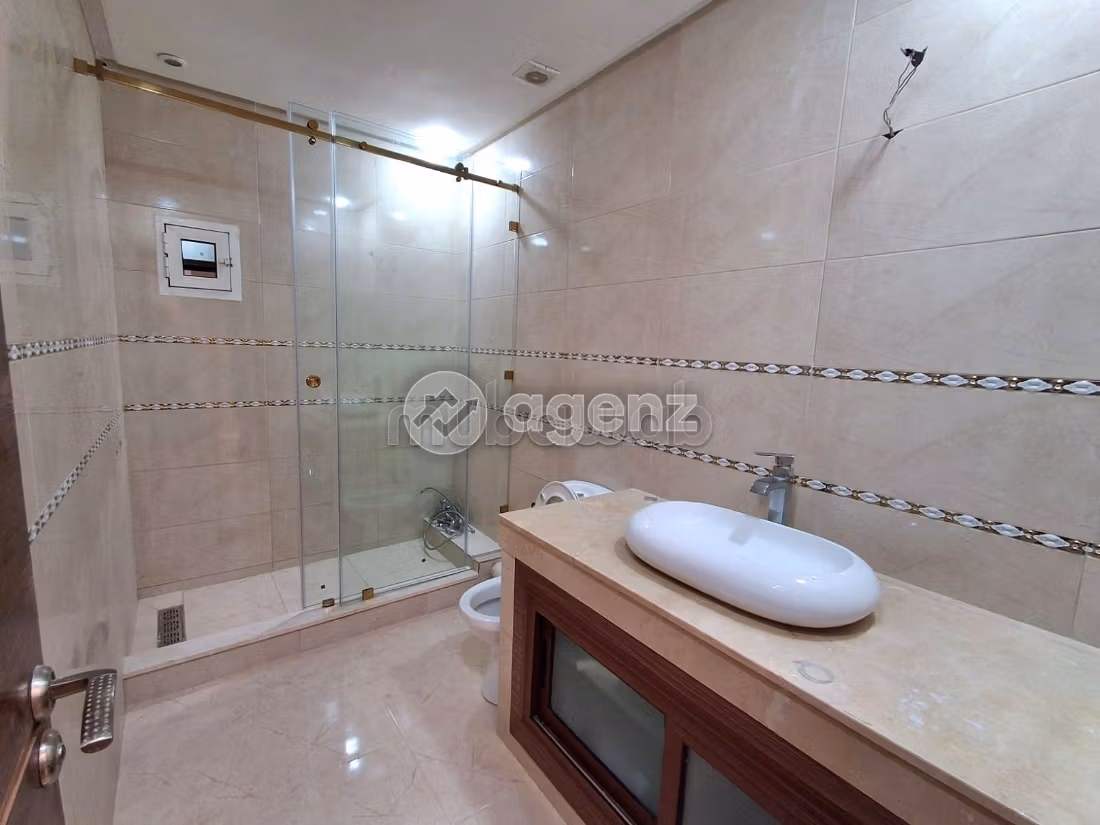 Villa te koop 317 m², 4 slaapkamers Luchthaven Mohammed V Bouskoura