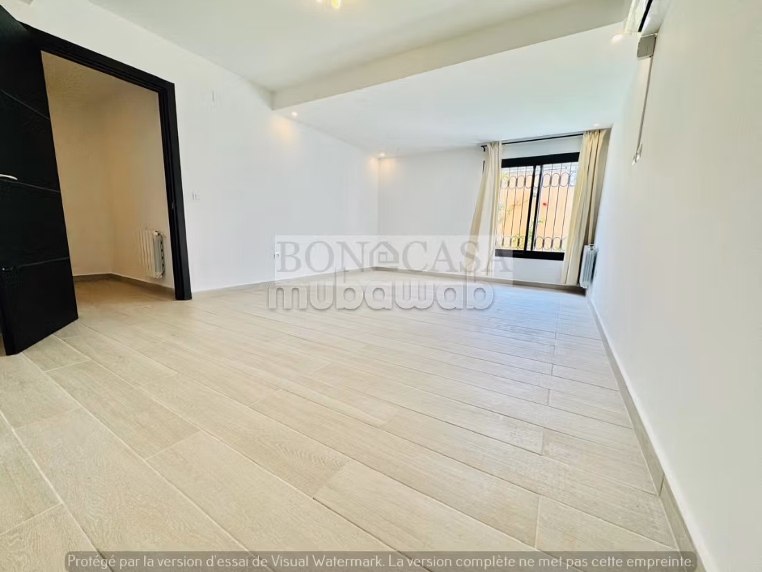 S3 with garden for rent in Gammarth
