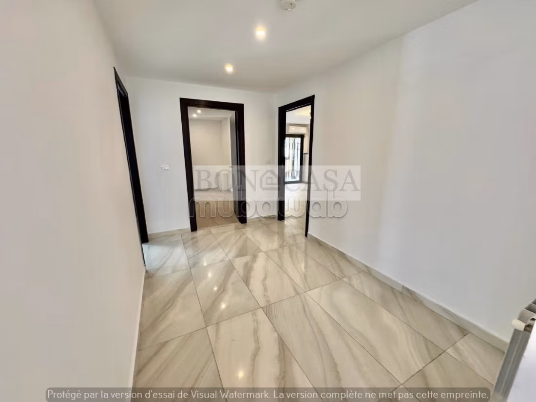 S3 with garden for rent in Gammarth