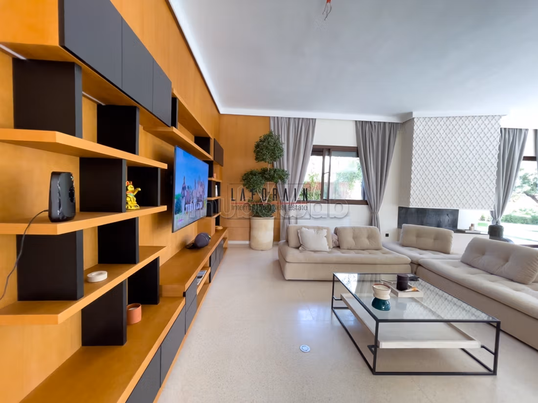 Villas contemporaines d’exception face à l’Atlas