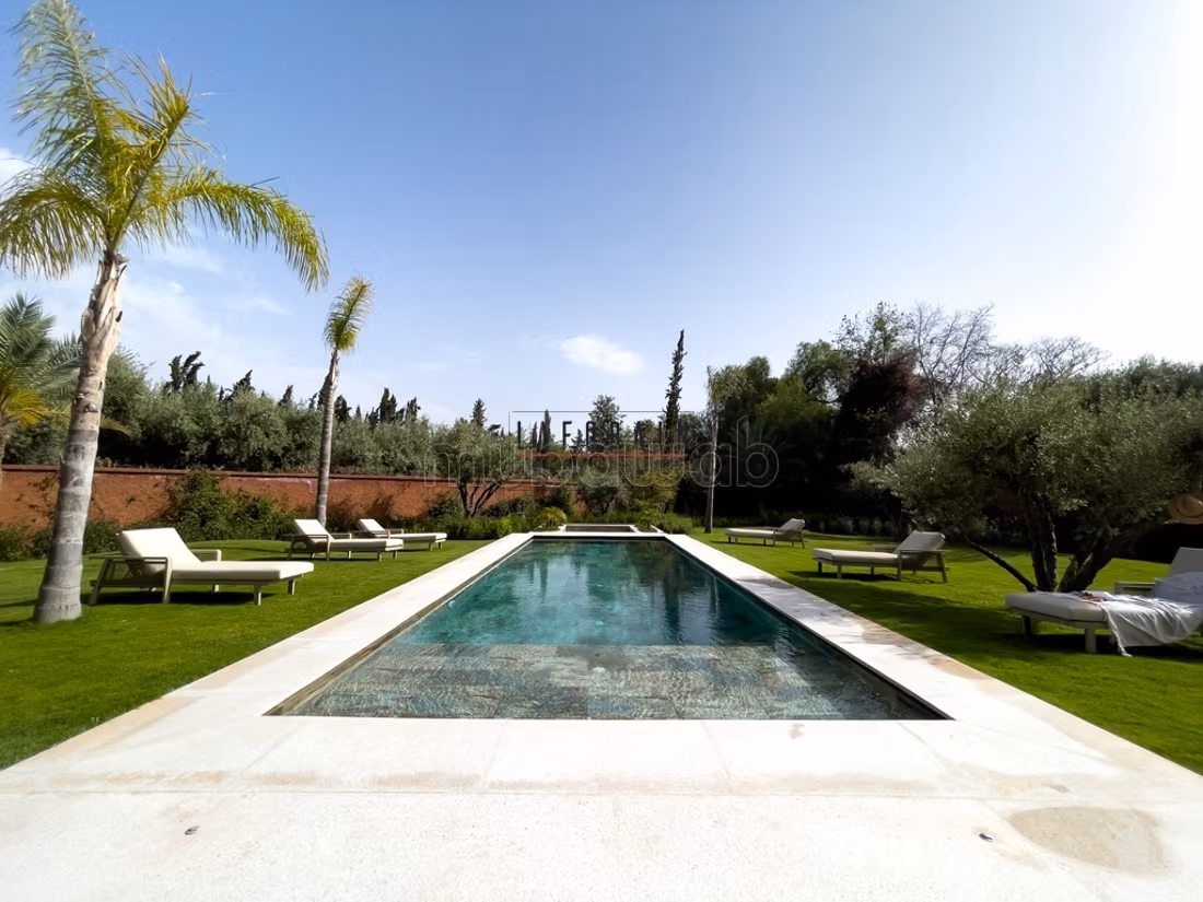 Villas contemporaines d’exception face à l’Atlas