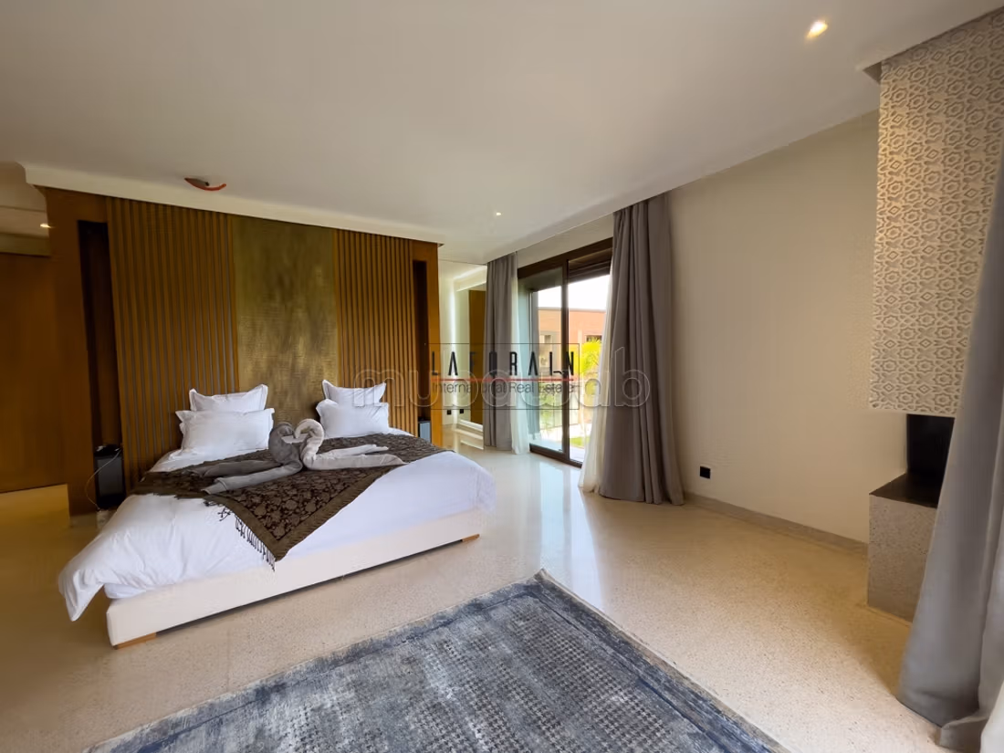 Villas contemporaines d’exception face à l’Atlas