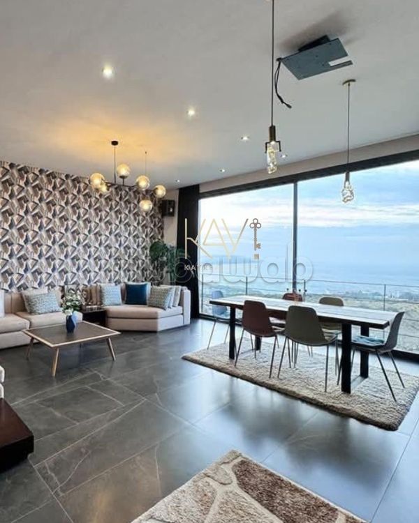 À VENDRE OU À LOUER – Magnifique villa vue mer panoramique à Mnar