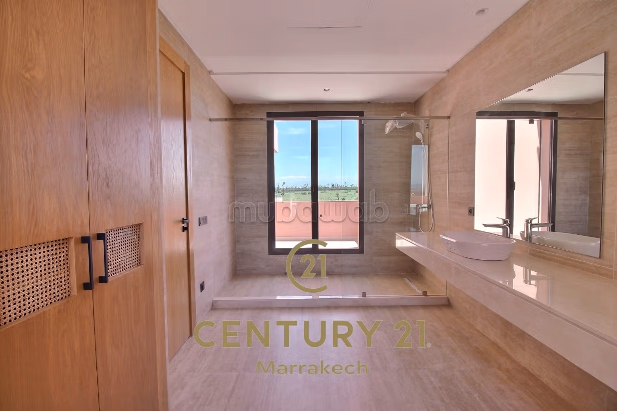 Brand new villa first occupation unfurnished