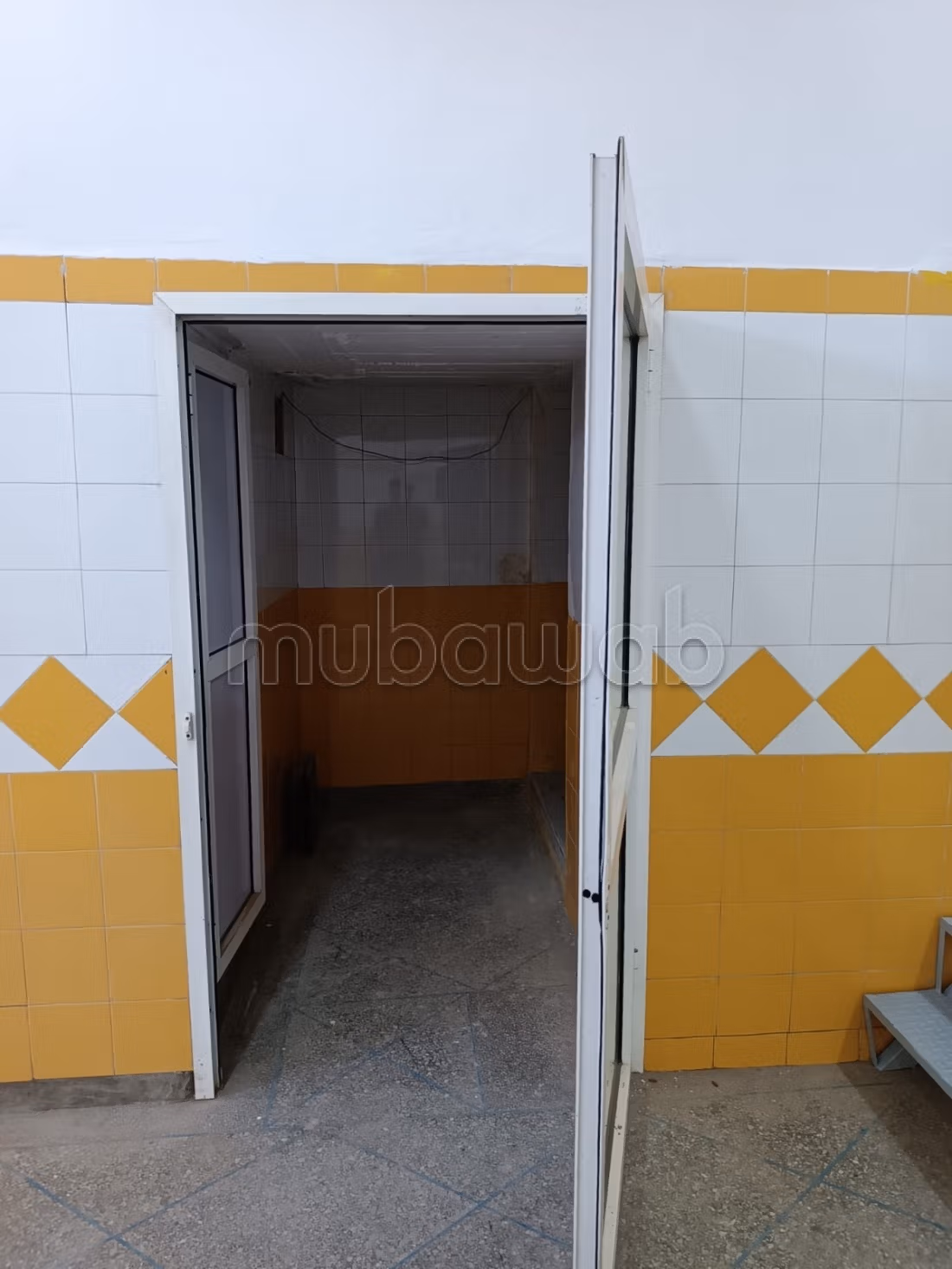 Shop for rent in an exceptional location