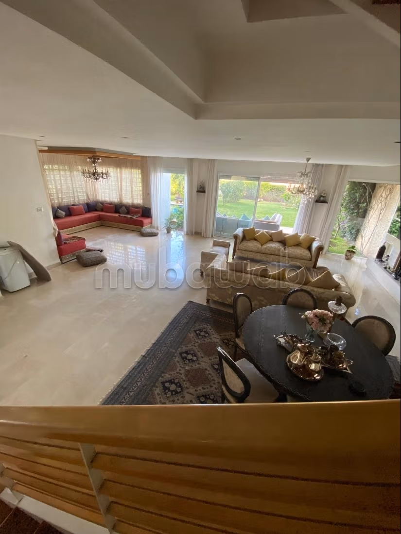 Superbe villa à vendre à Green Town – Front Golf