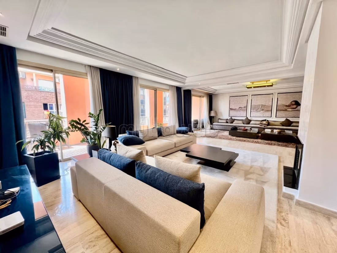 Luxueux appartement 4 ch à vendre 
Guéliz — 4