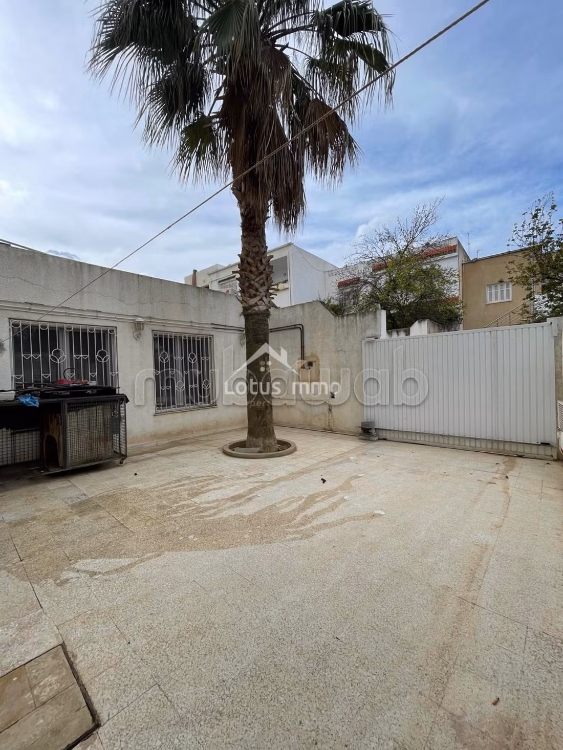 A Vendre une Villa Jumelée à Menzah 9A