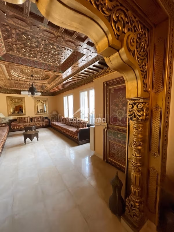 For Sale a Semi-Detached Villa in Menzah 9A