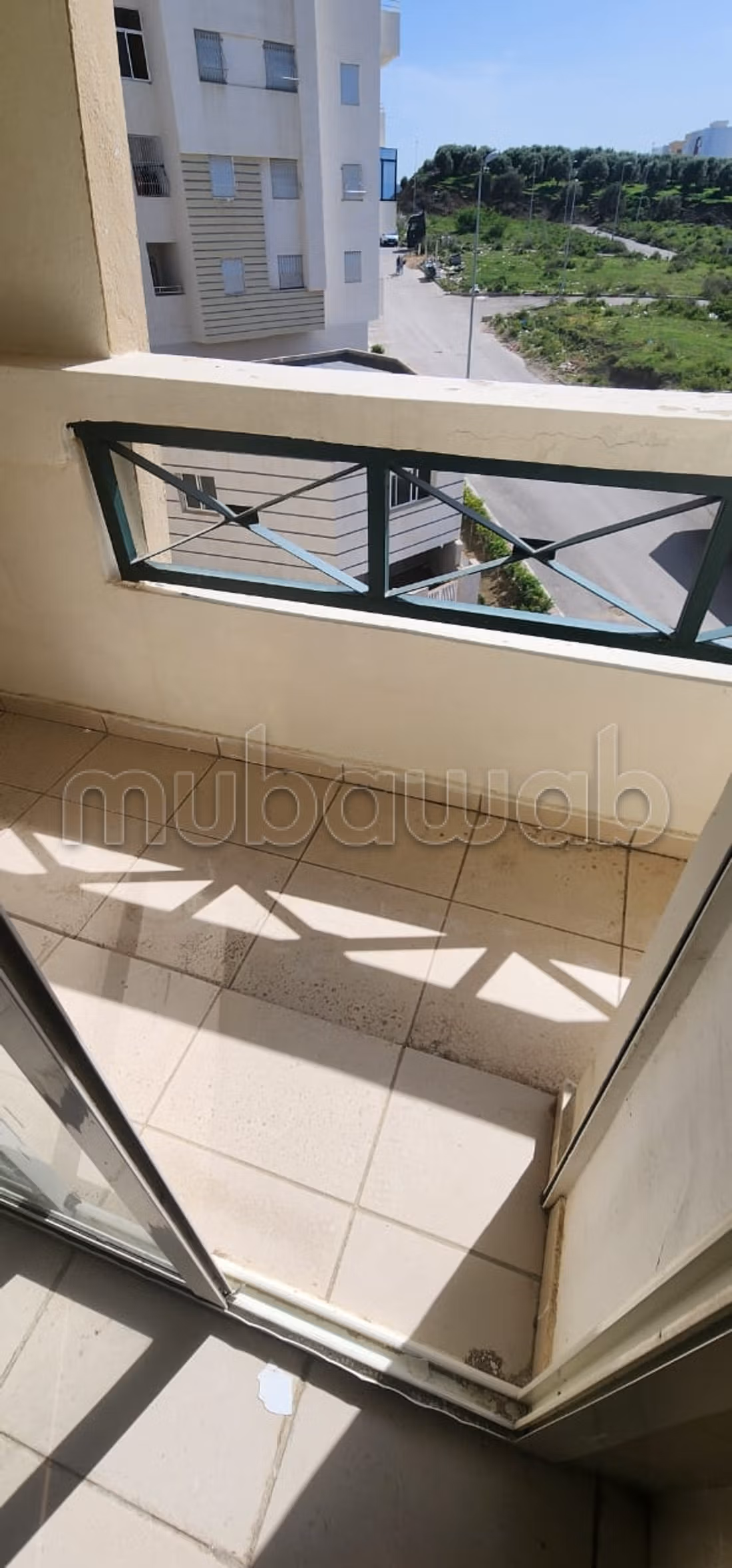 Appartement à vendre près de l'aéroport 
Iben Battouta — 3