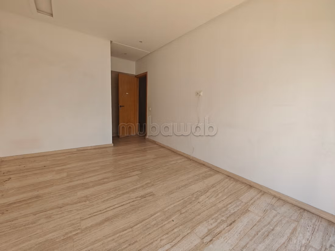 Duplex de luxe à louer au ferme bretonne 10000 dh