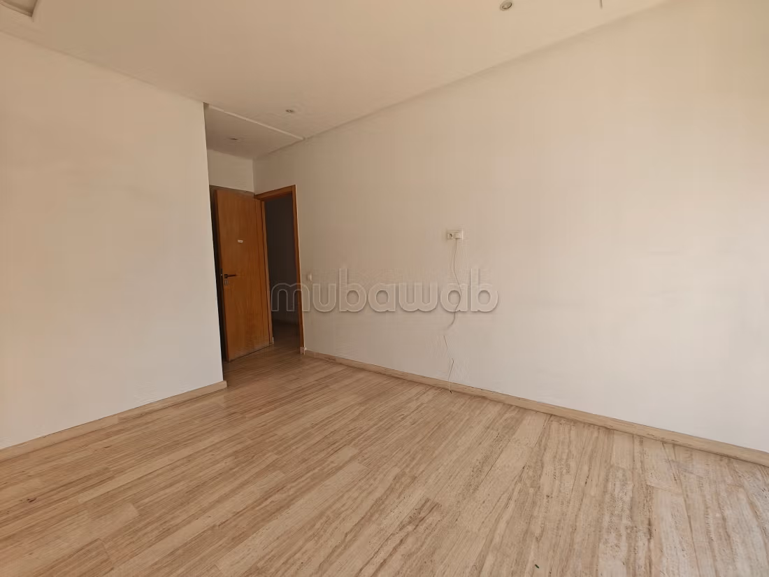 Duplex de luxe à louer au ferme bretonne 10000 dh