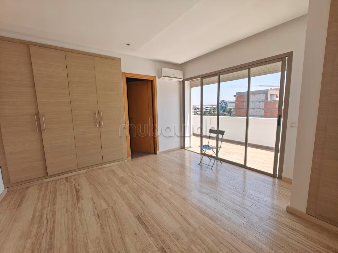 Duplex de luxe à louer au ferme bretonne 10000 dh