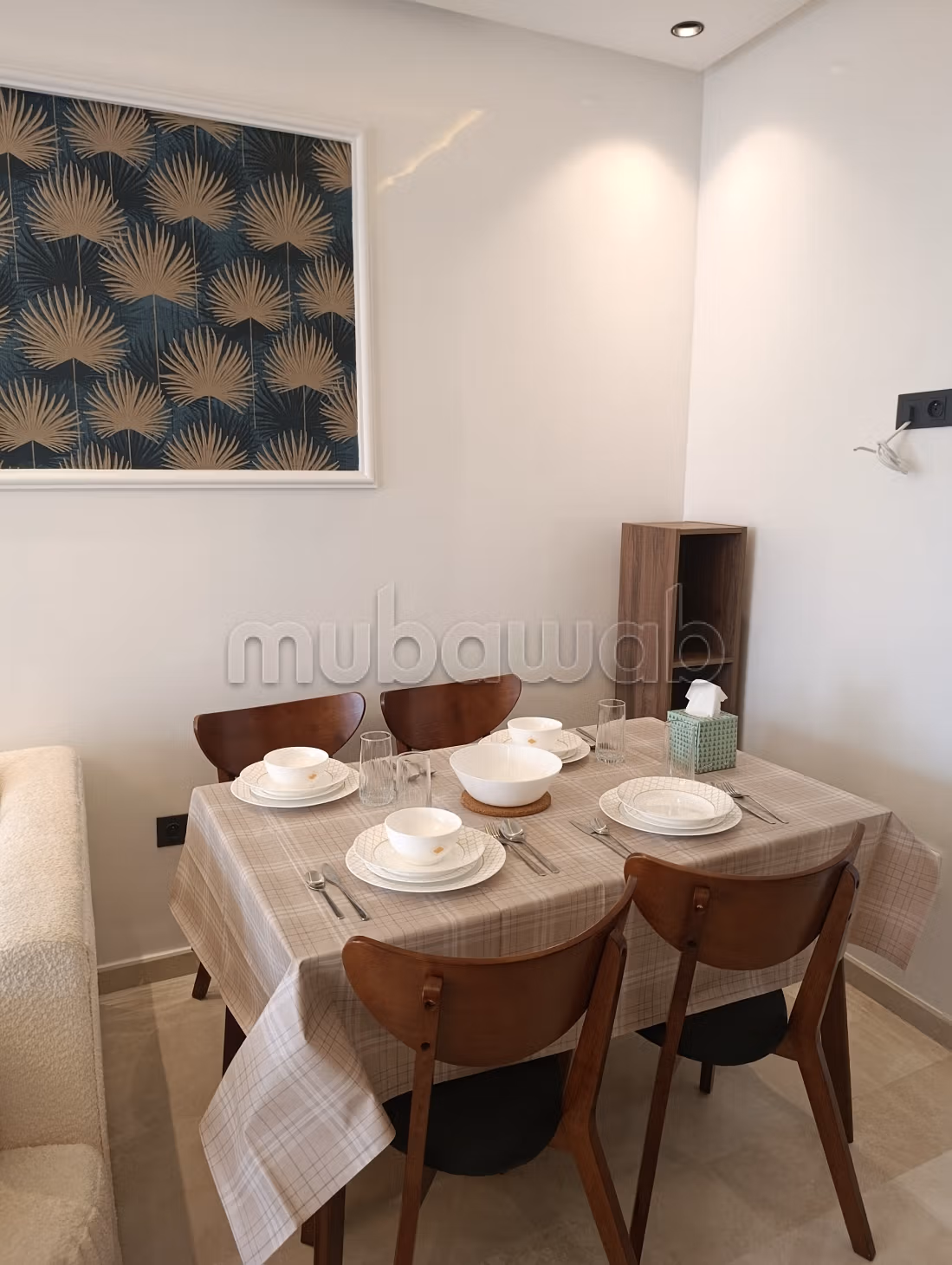 Appartement à louer à Ferme Bretonne Hay Arraha. 
Surface totale 90 m². 
Meublé