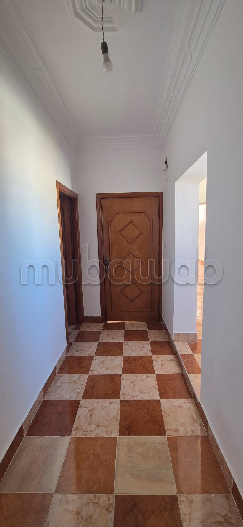 Piso DE 104m² en la RUE AL MJAD / Av. TARGUIST en Tetouan, cerca de la mezquita nueva y al unos paso de Av al MASSIRA Y muy cerca del ROMPOUAN DE ESSO
