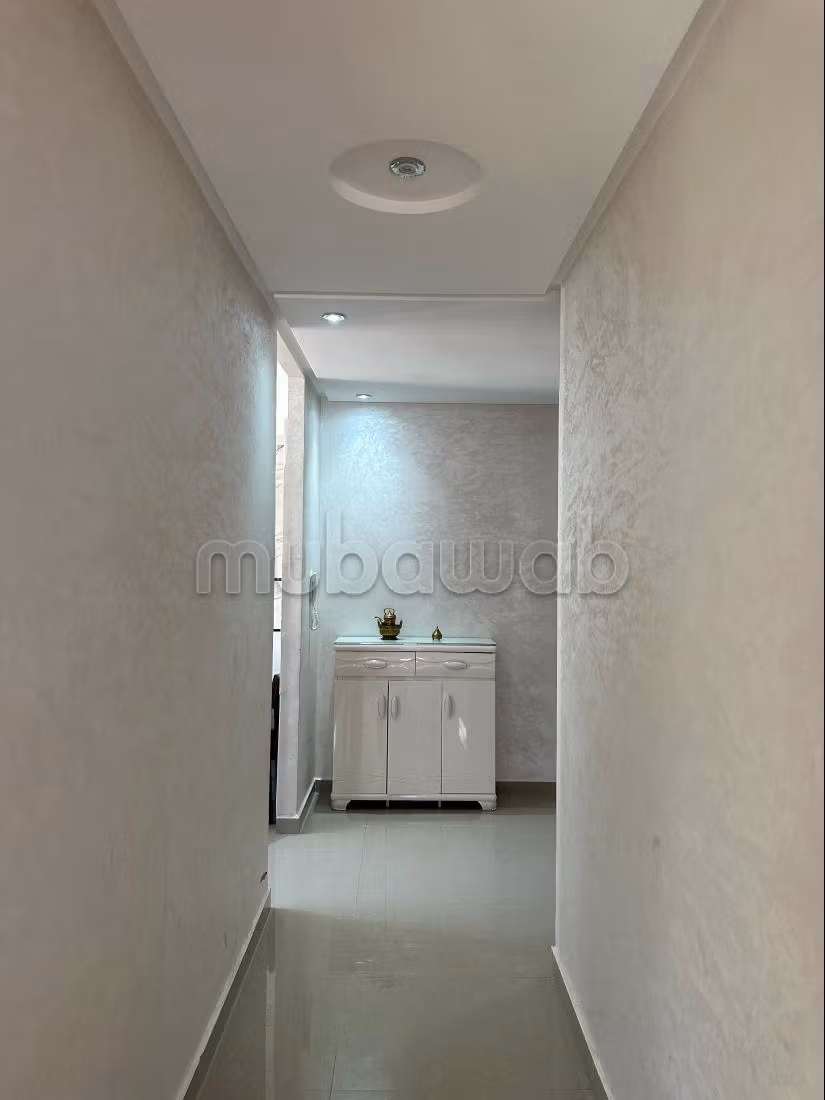 Kopen: appartementen. Oppervlakte 90 m². Uitzicht op zee