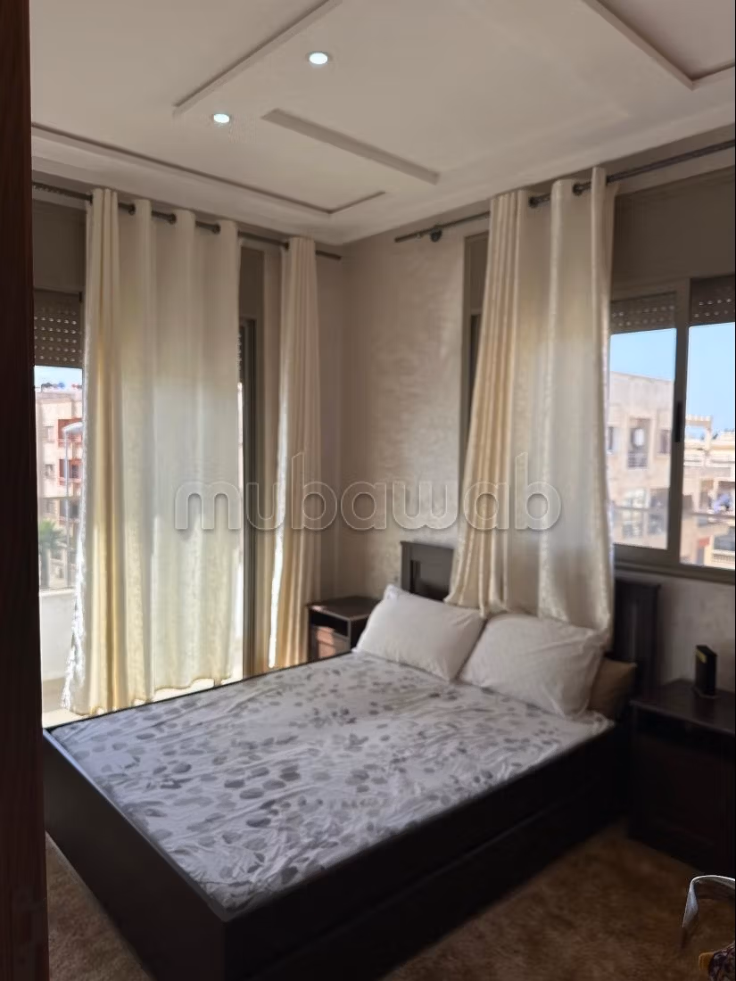 Kopen: appartementen. Oppervlakte 90 m². Uitzicht op zee