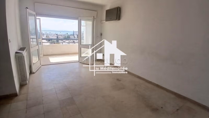 Un appartement S3 aux berges du lac 1