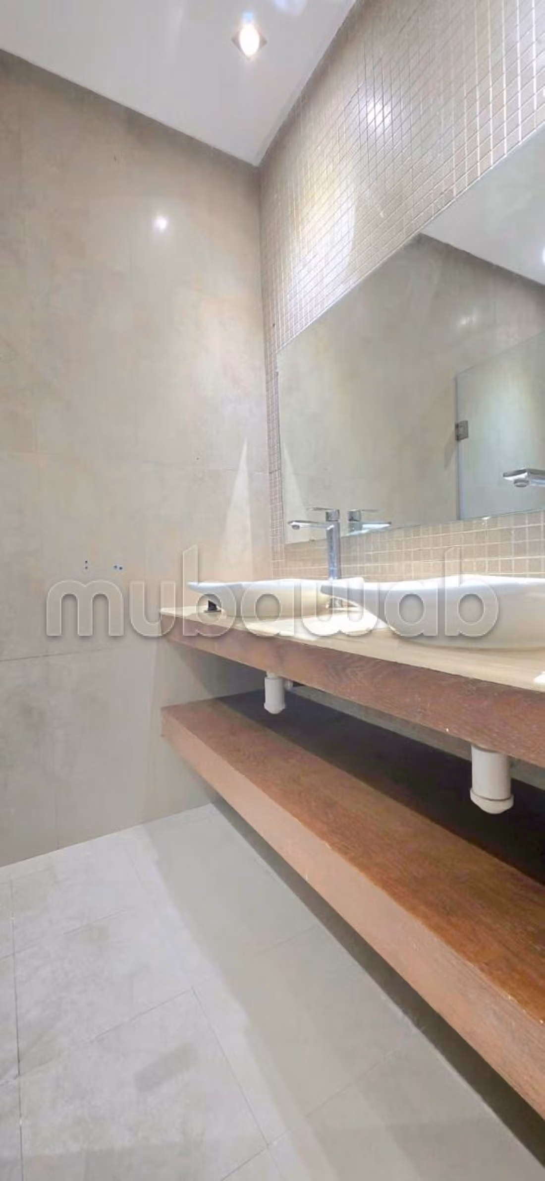Exceptionnel appart 5 chambres quartier Ghandi