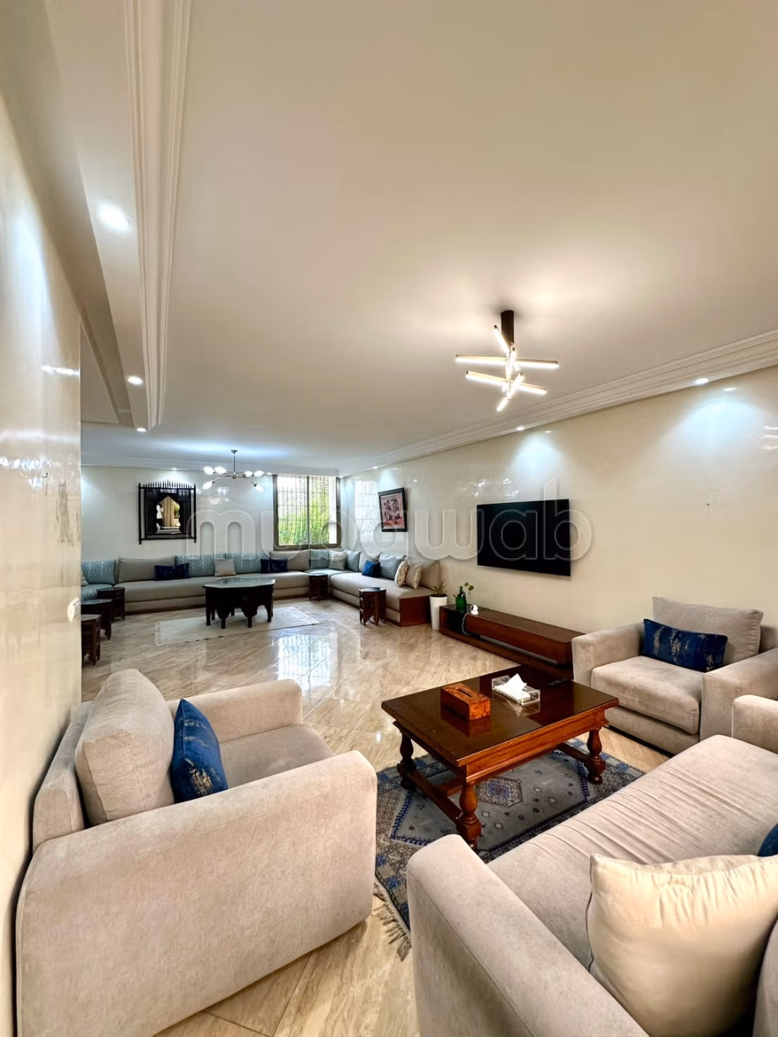 Superbe appartement rez de jardin dans un quartier prisé de Casablanca