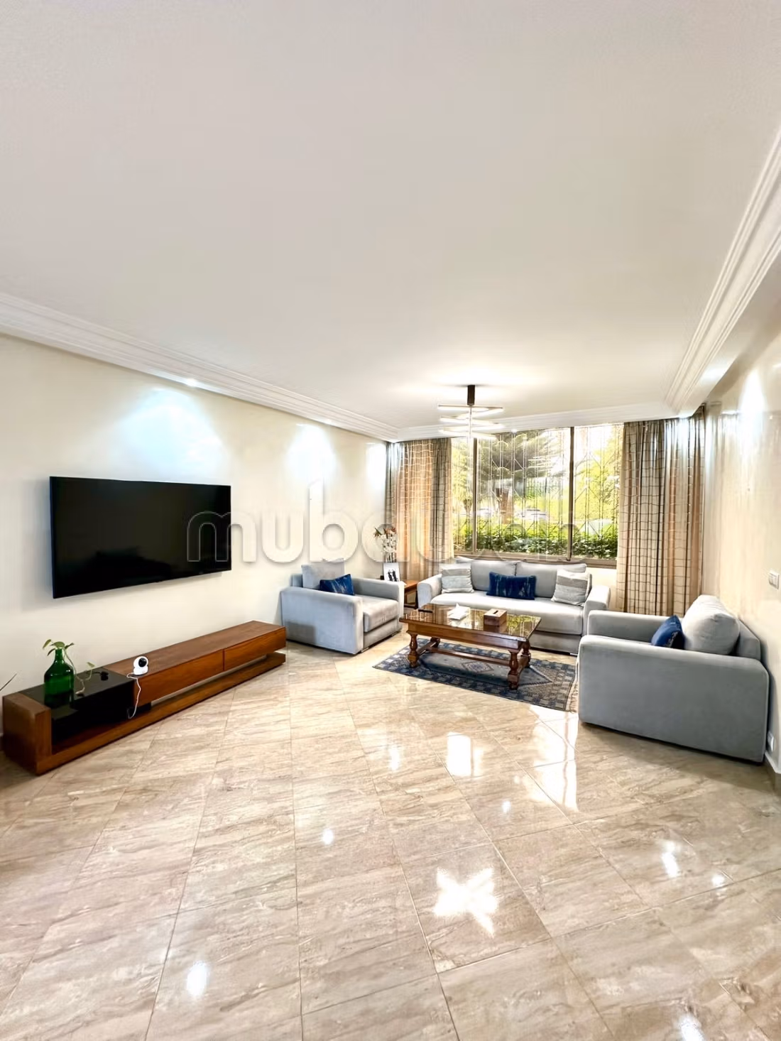 Superbe appartement rez de jardin dans un quartier prisé de Casablanca — 4