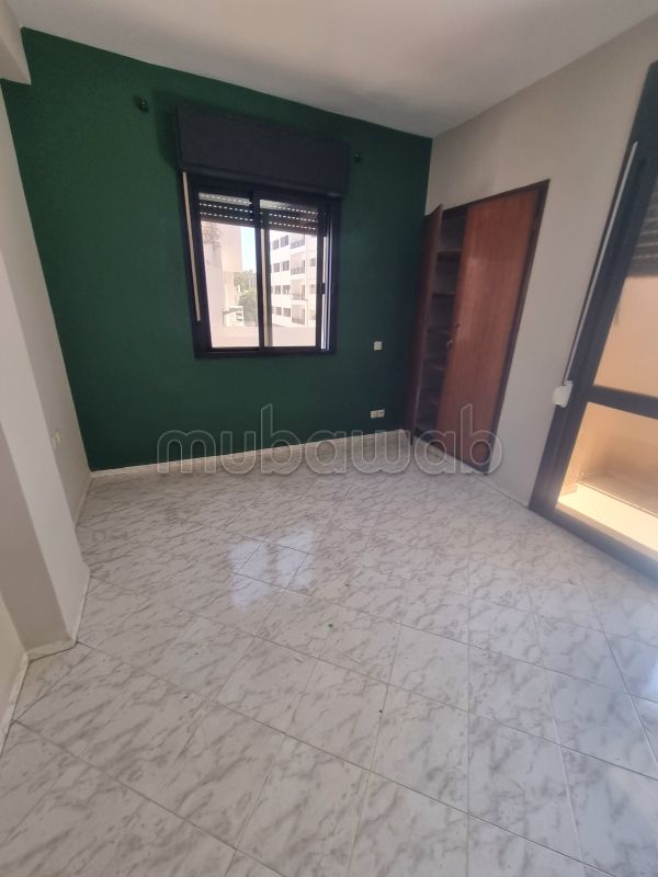 Bureau 3 pièces à louer sur agdal