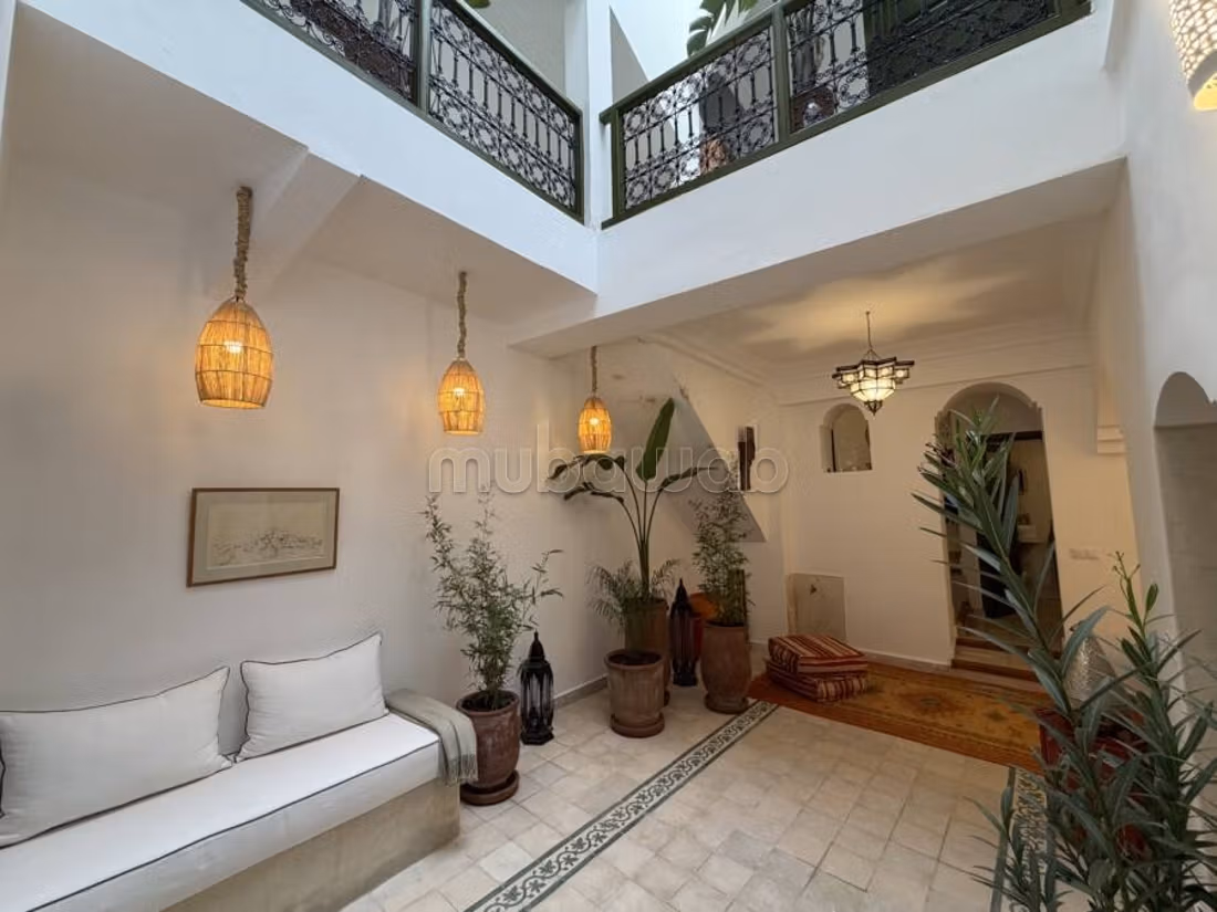 Charmant Riad 4 chambres — Beaux volumes