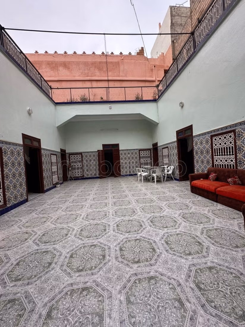 Avendre Riad titré à rénové